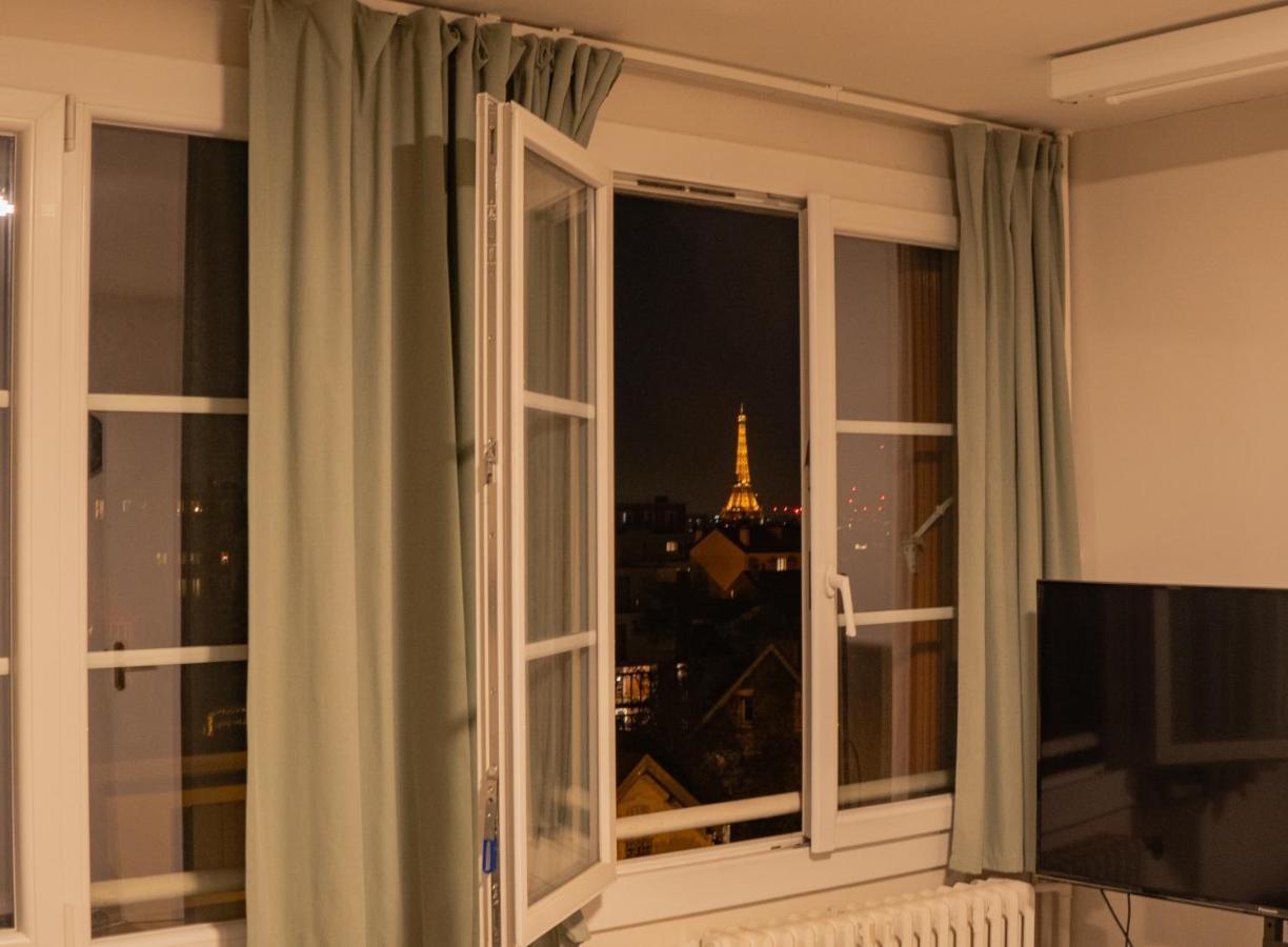 דירות איסי-לה-מולינו Joli T2 Proche Du Metro Avec Vue Tour Eiffel מראה חיצוני תמונה